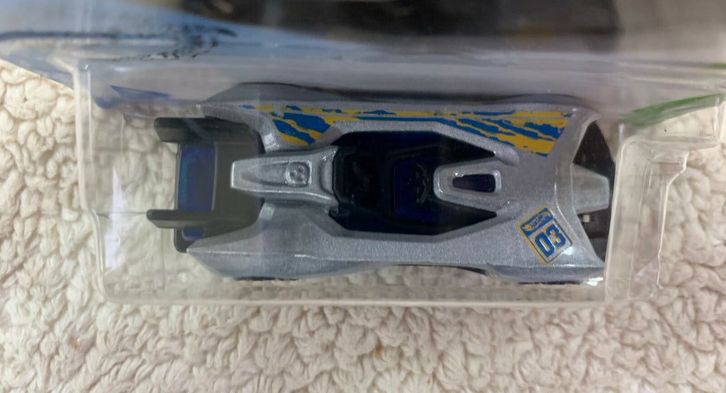 Hot Wheels - 2020 HW Exotics 5/10 Electro Silhouette 181/250 Silver/Blue HW05