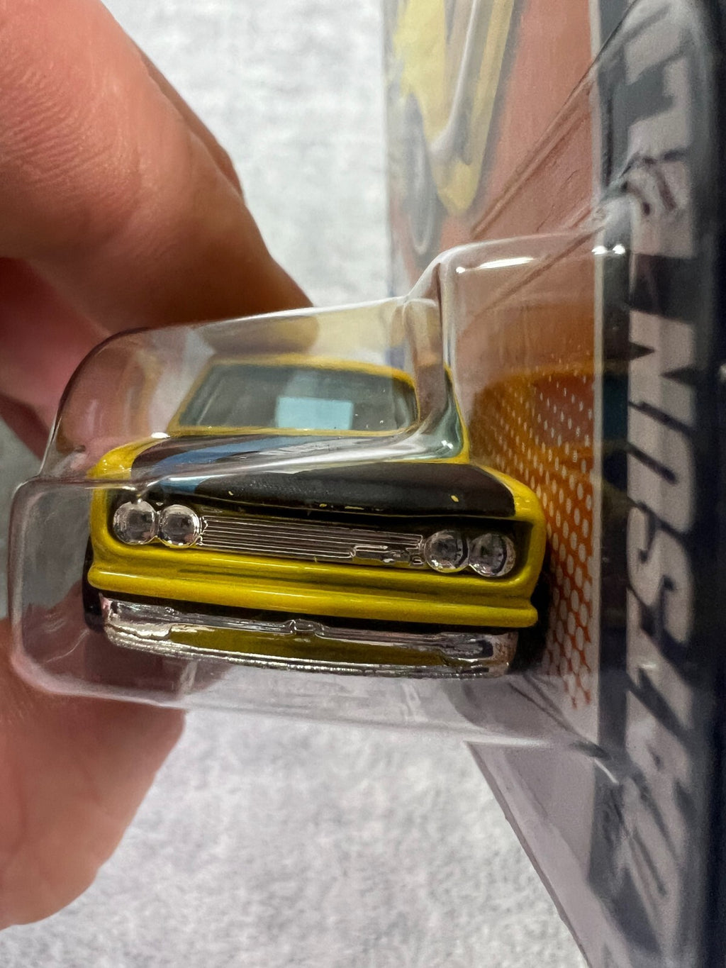 🎌🎌🎌Hot Wheels Nightburnerz Datsun Bluebird 510 YELLOW HW21🎌🎌🎌