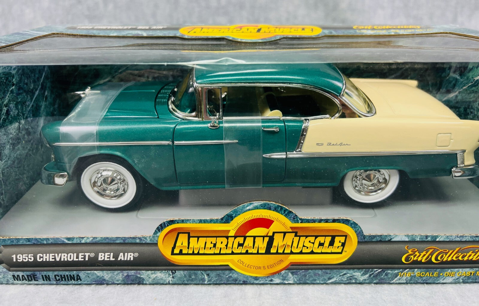 🇺🇸ERTL American Muscle 1955 Chevy Bel Air Green & Ivory White Walls 1:18🇺🇸