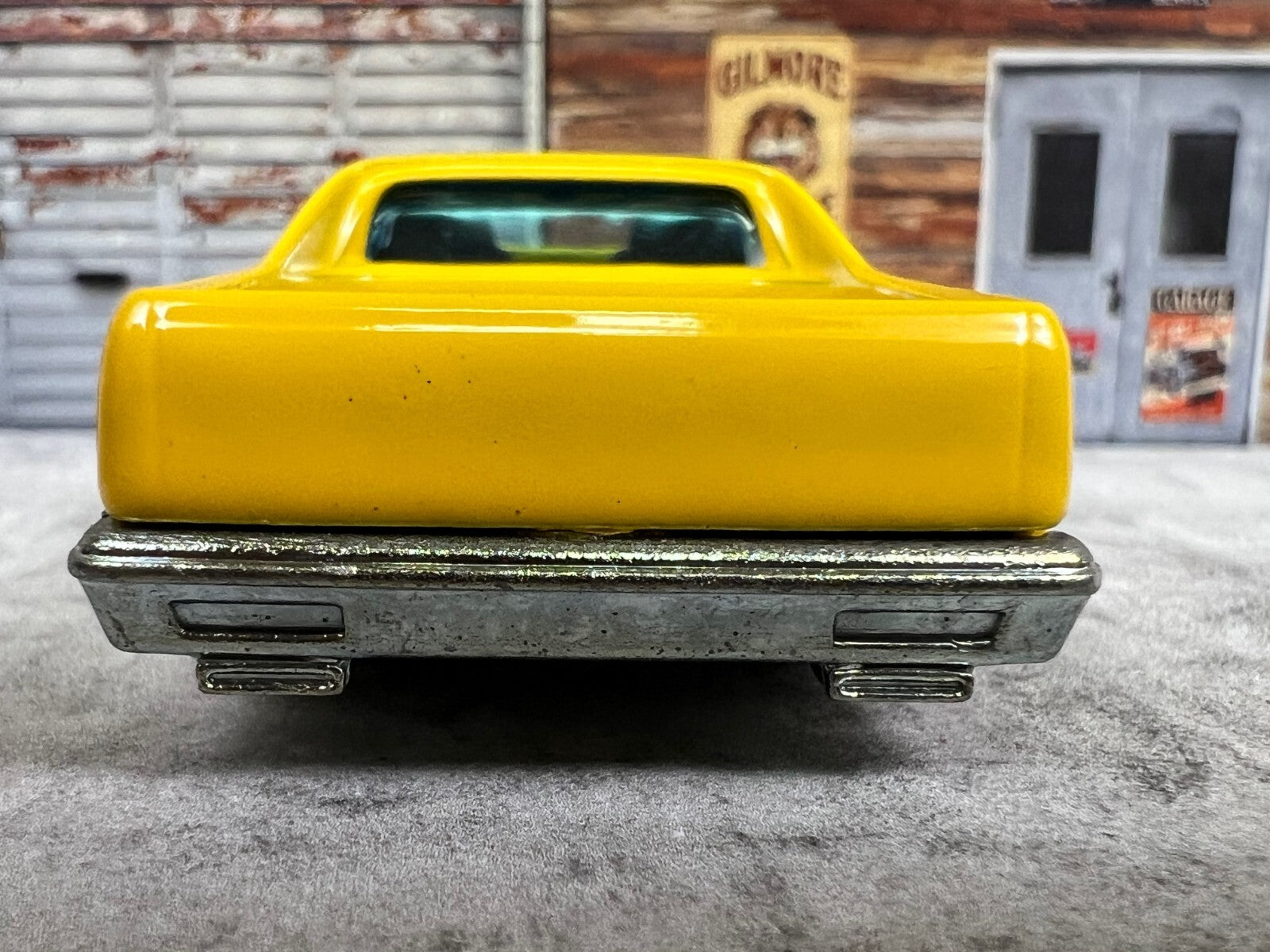 🔥🔥🔥Hot Wheels The Hot Ones '80 Chevrolet El Camino Chase Yellow 🔥🔥🔥