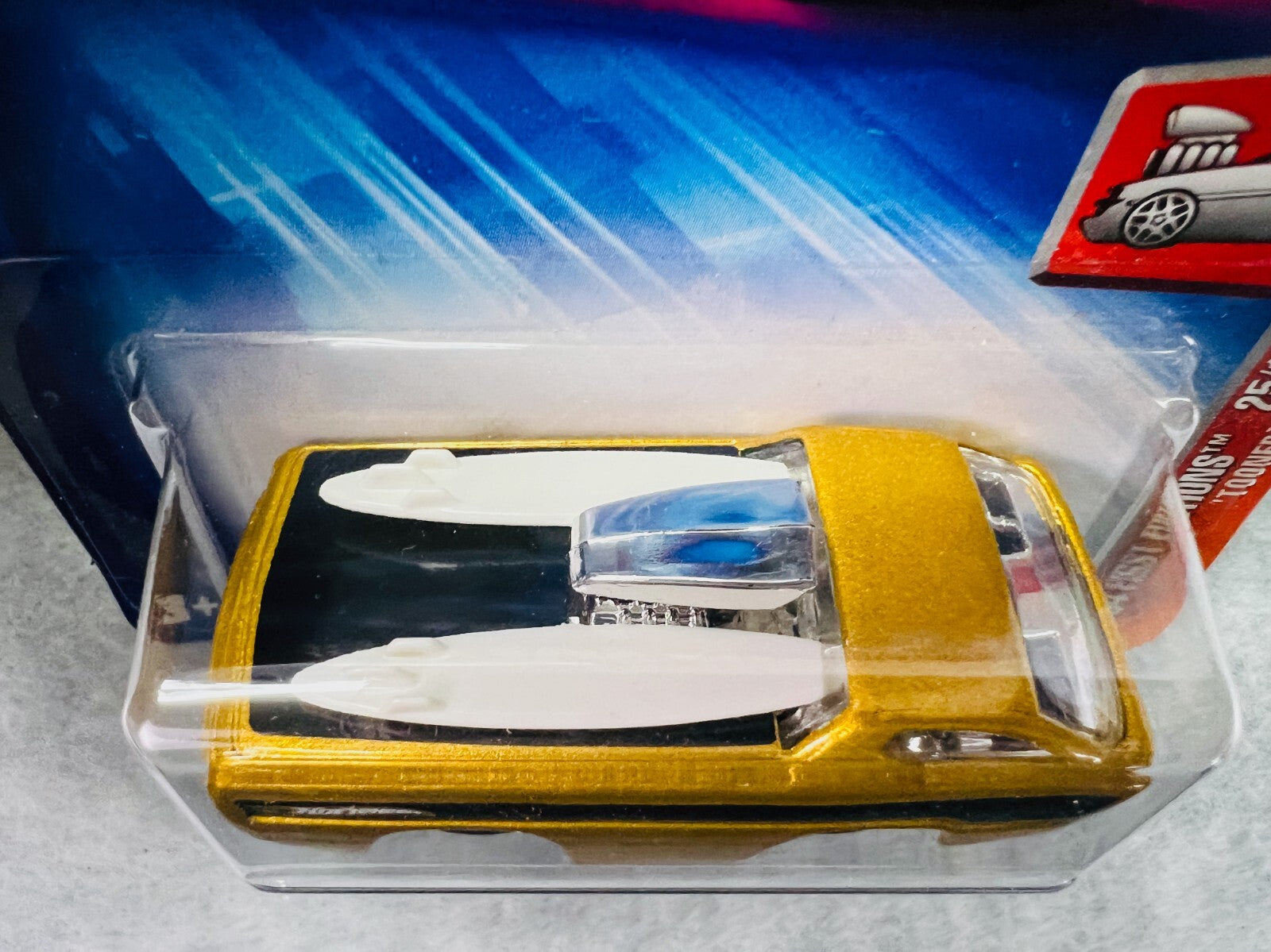 🔥🔥🔥Hot Wheels 2004 Gold Tooned Deora  Hot Wheels First Editions H25🔥🔥🔥
