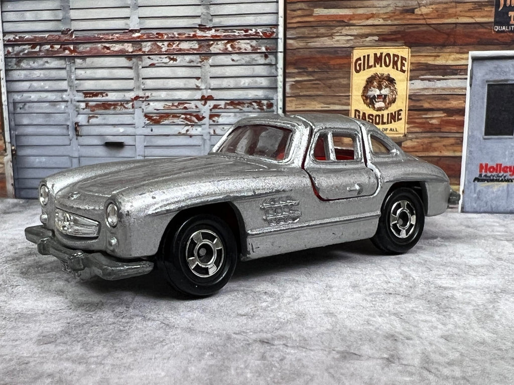 🇩🇪🇩🇪Vintage Tomy Tomica Pocket Cars MERCEDES BENZ 300 SL NO. F19 C3🇩🇪🇩🇪