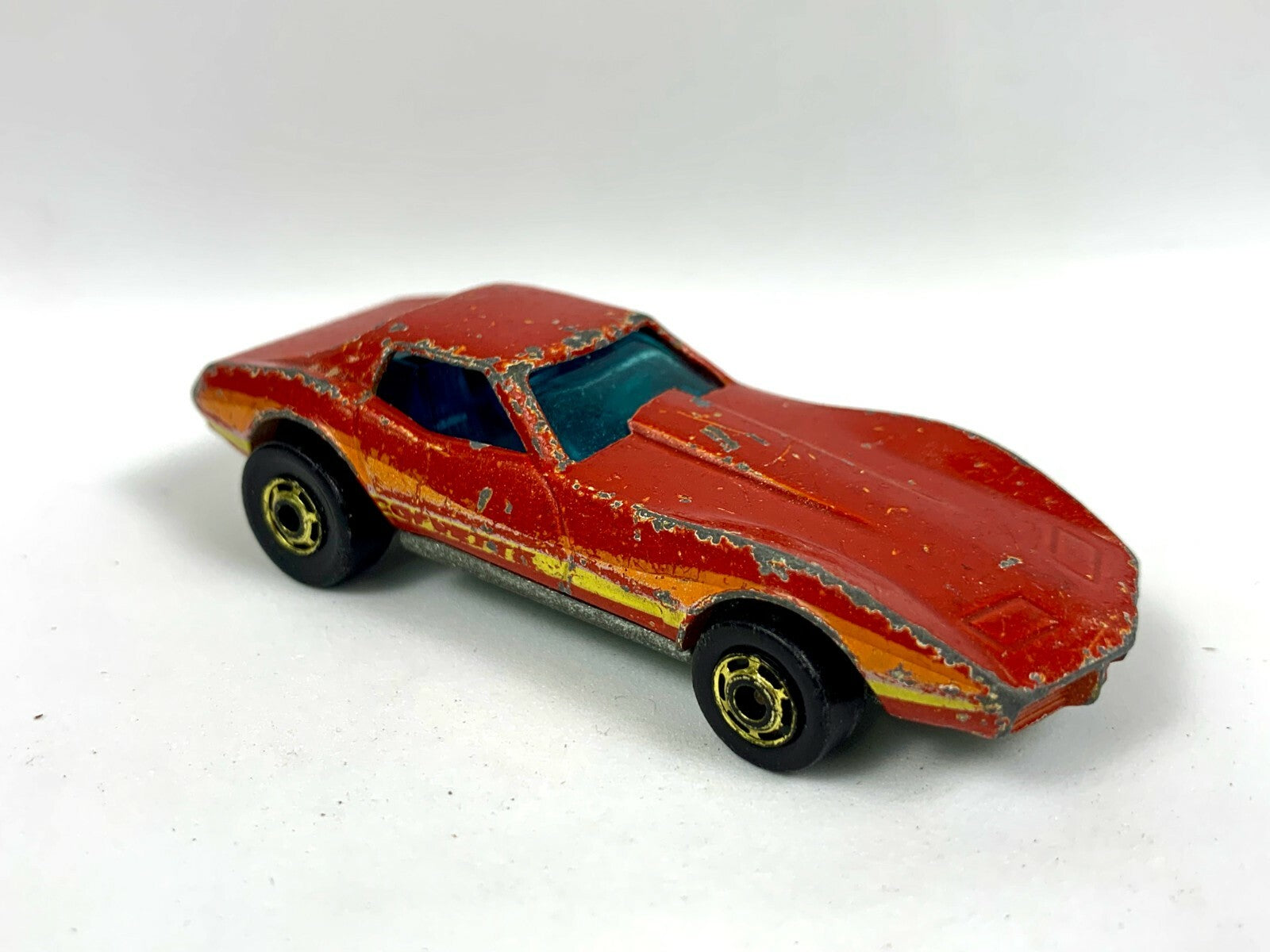 🔥Vintage 1980 Hot Wheels Corvette Stingray Blackwall W/ Gold Rims Hong Kong🔥
