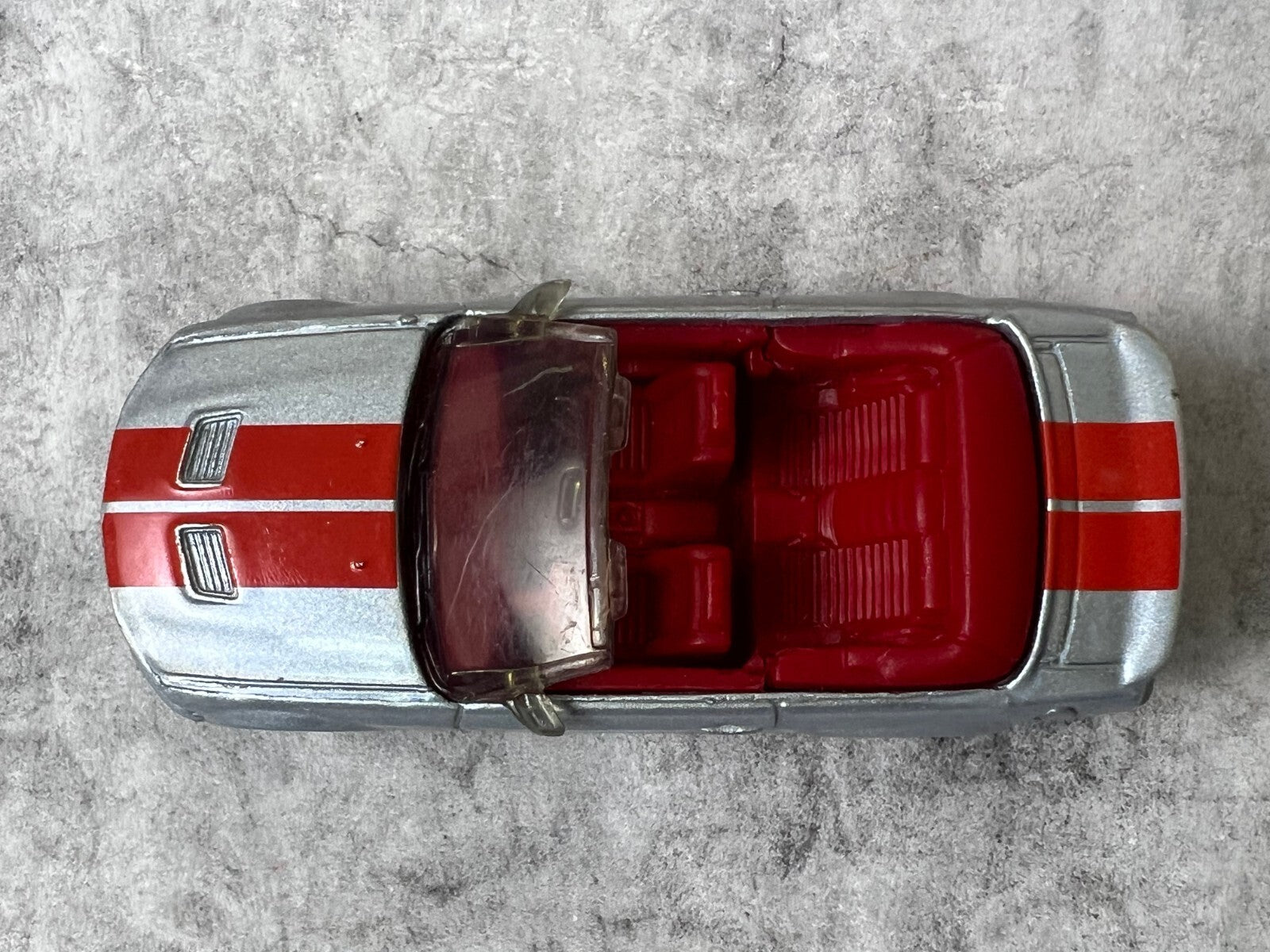 🔥🔥🔥Hot Wheels 07 Shelby GT500 Convertible Silver/Red C9🔥🔥🔥