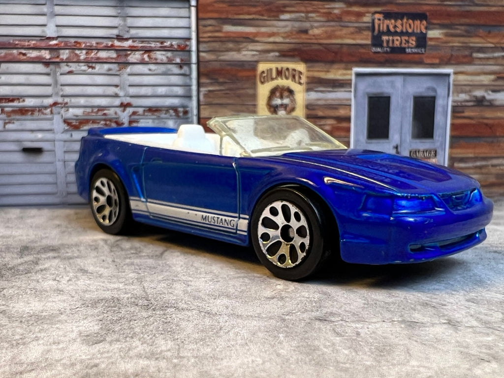 🐎🐎🐎1999 Matchbox Mustang Convertible Diecast Car Blue C7🐎🐎🐎
