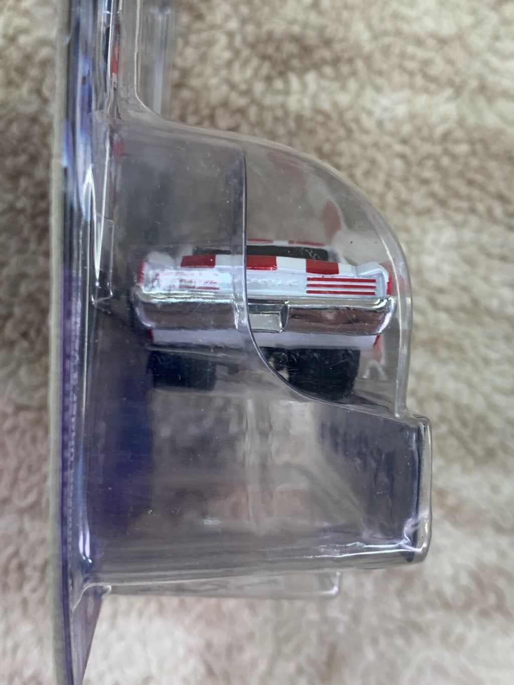 *******Muscle Machines 69 Chevelle 911 Tribute 1:64 Scale Diecast Car HW04******