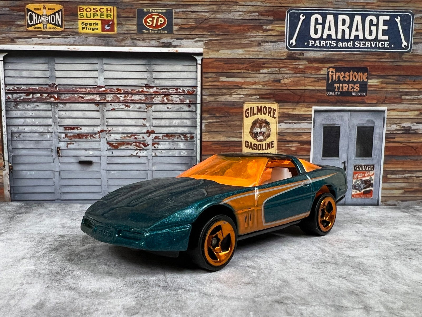 🔥🔥🔥Vintage 1981 Hot Wheels Corvette Orange and Turquoise C3🔥🔥🔥