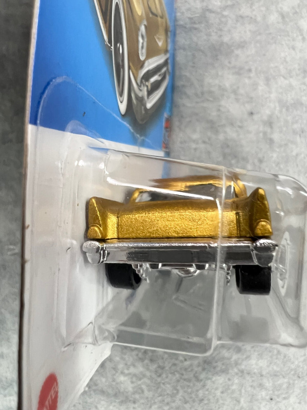 🔥🔥🔥Hot Wheels '57 Chevy 2021 Chevy Bel Air Series Gold H24🔥🔥🔥