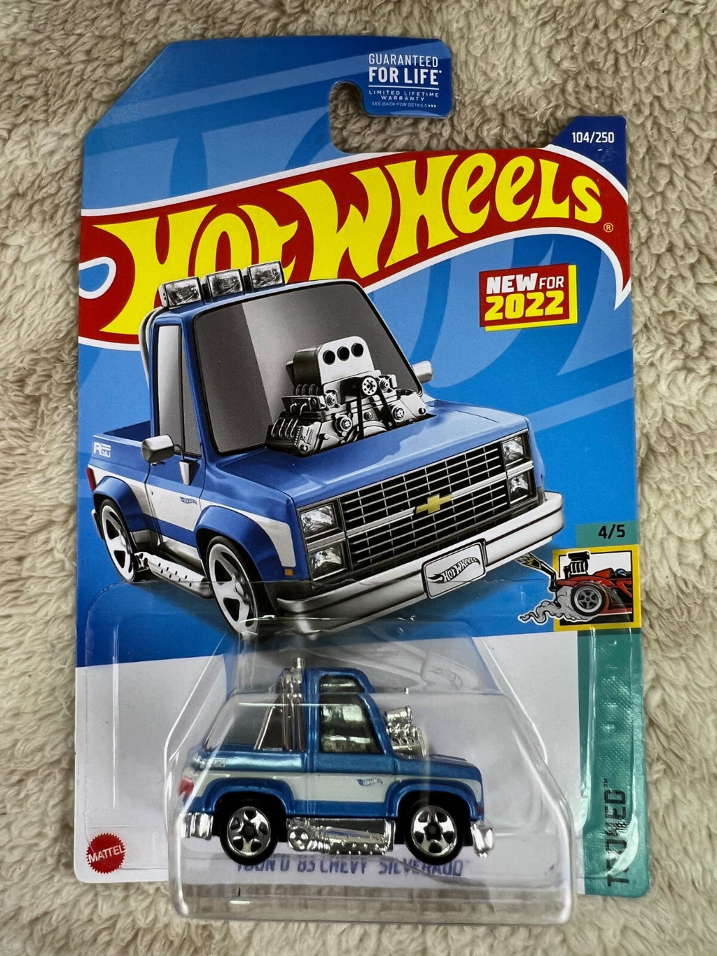 🇺🇸Hot Wheels Toon'd '83 Chevy Silverado Tooned Series  Blue NEW HW05🇺🇸