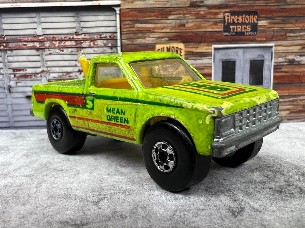 🔥🔥🔥1982 Hot Wheels Mean Green Pickup Truck Malaysia C9🔥🔥🔥