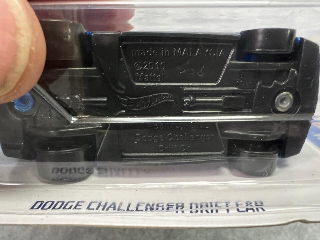 🏁🏁🏁Hot Wheels HW Race Team Dodge Challenger Drift Car H25🏁🏁🏁