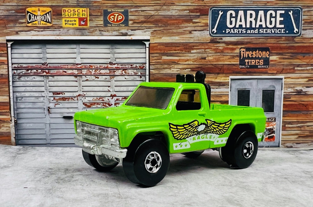 🇺🇸 Hot Wheels Bywayman Eagle Chevy Pick Up Truck Neon Green Hong Kong C7🇺🇸