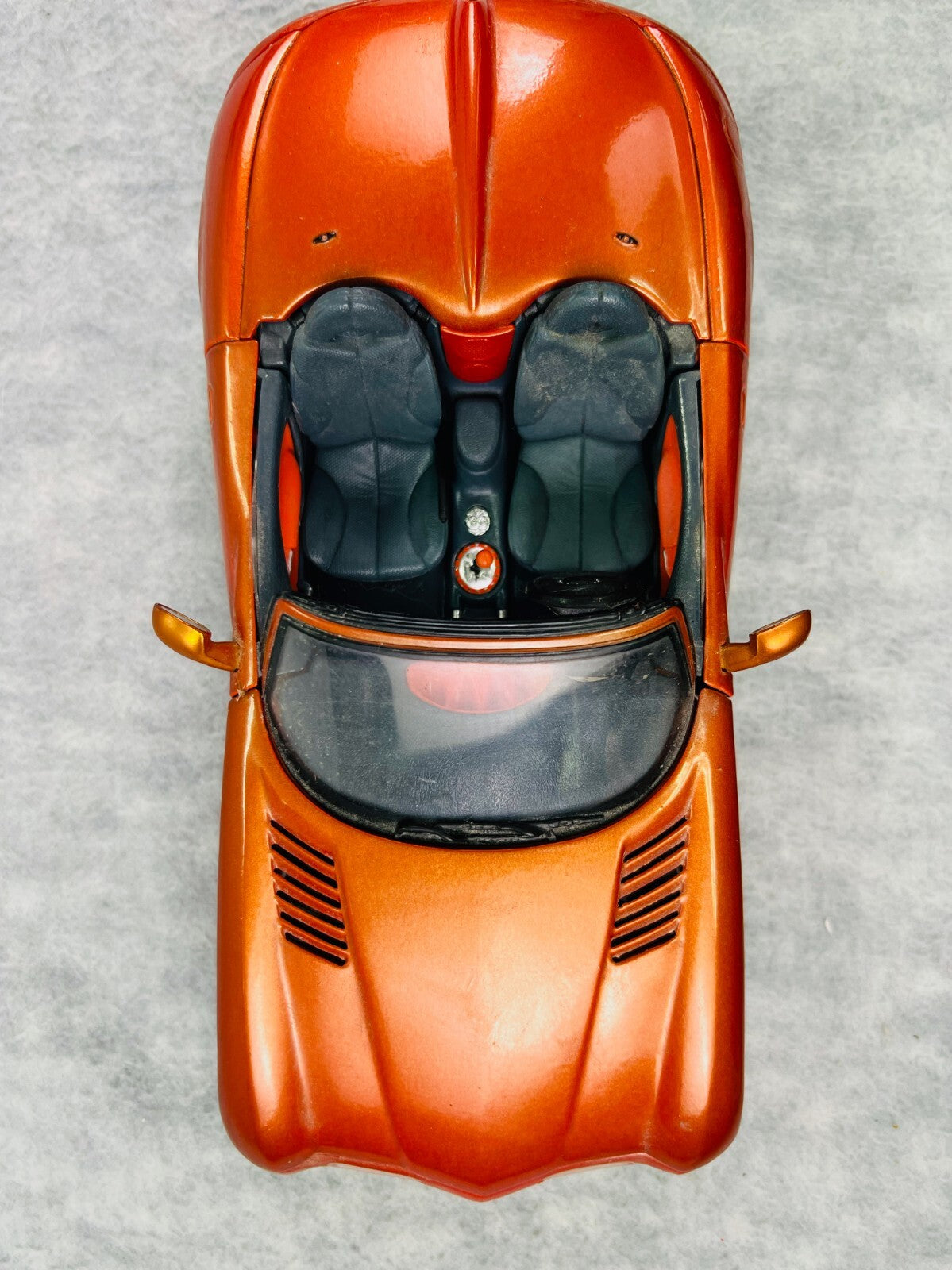 🇺🇸🇺🇸Maisto Special Edition Dodge Concept Collectible Car 1:18 Orange🇺🇸🇺🇸