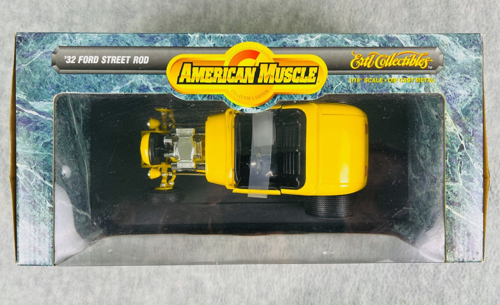 🔥🔥🔥ERTL American Muscle 1932 Ford Street Rod 1:18 Scale Yellow🔥🔥🔥