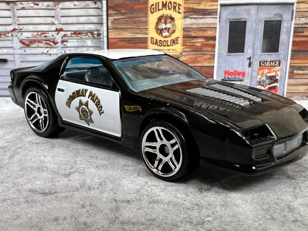 🚨🚨🚨🚨Hotwheels '85 Chevrolet Camaro Highway Patrol C16🚨🚨🚨🚨