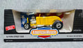 🔥🔥🔥ERTL American Muscle 1932 Ford Street Rod 1:18 Scale Yellow🔥🔥🔥