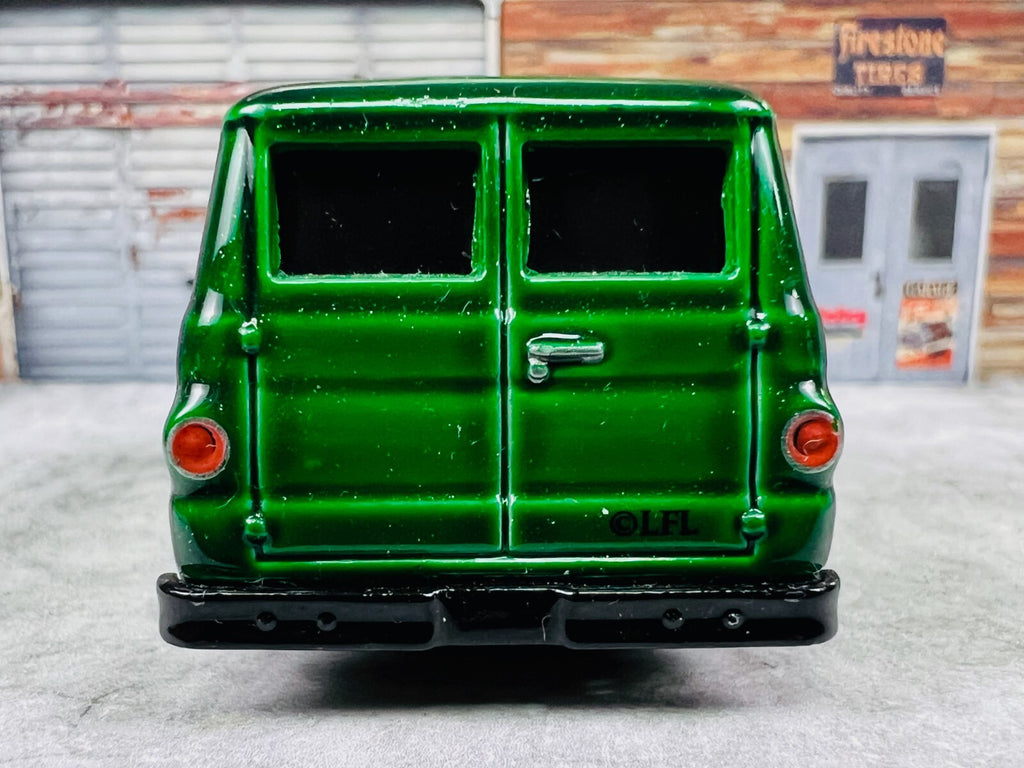 🔥🔥Hot Wheels Star Wars Mandalorian 1966 Dodge A100 Van Green Loose C21🔥🔥