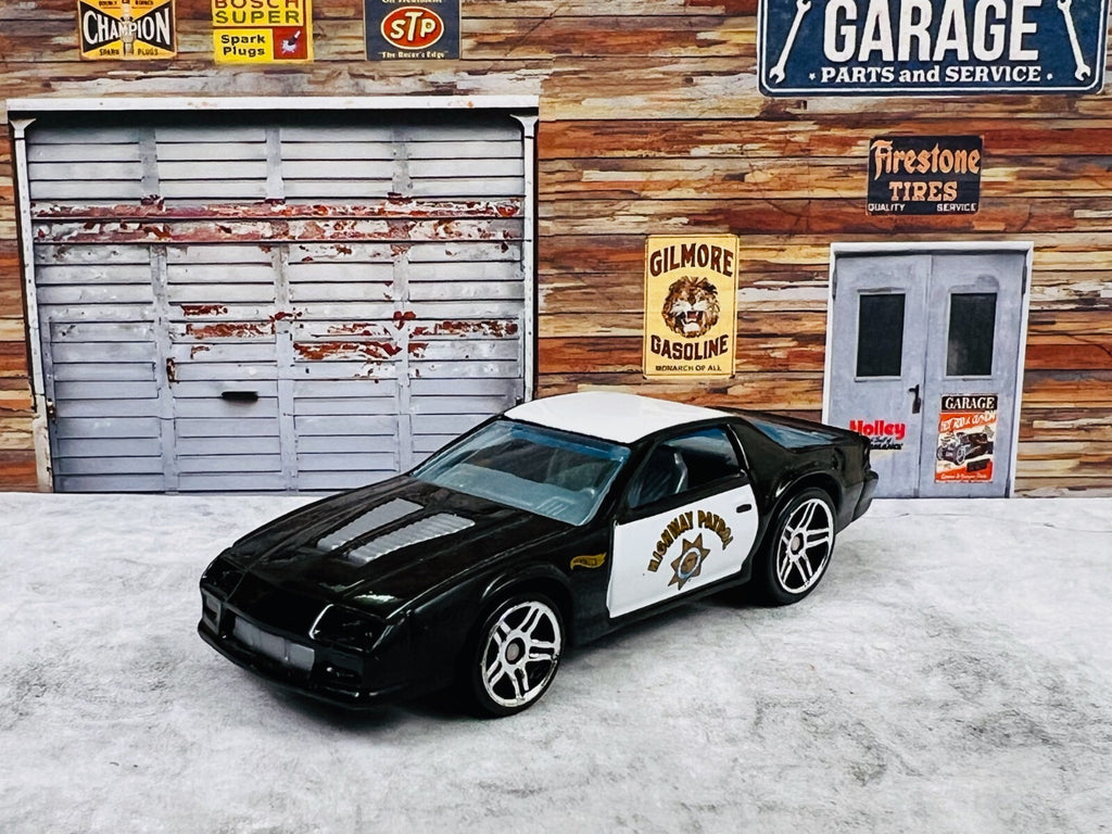 🚨🚨🚨🚨Hotwheels '85 Chevrolet Camaro Highway Patrol C16🚨🚨🚨🚨