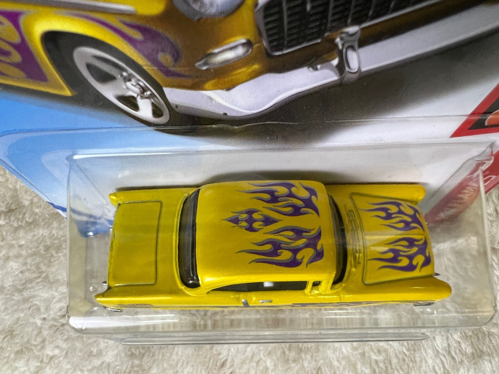 🇺🇸🔥🔥🔥🔥Hot Wheels 2018 HW Flames ’55 Chevy Yellow HW18🔥🔥🔥🔥🇺🇸