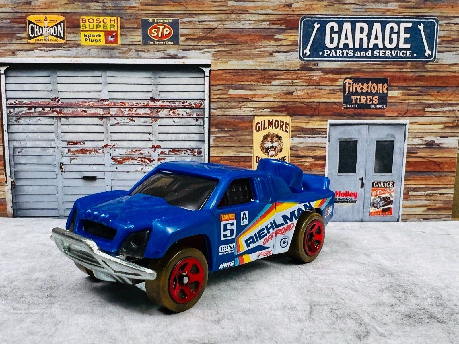 🔥🔥🔥Hot Wheels Vehicle Off Track Blue off Road Biehlman C17🔥🔥🔥