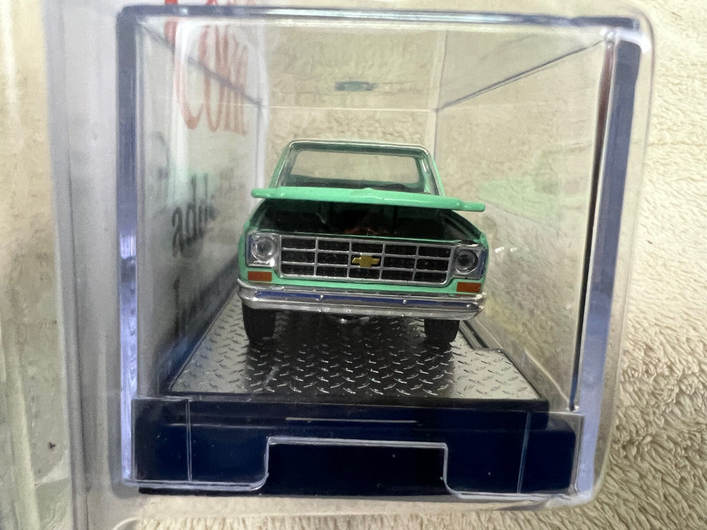 🔥🔥🔥M2 Machines Coca-Cola 1979 Chevrolet Scottsdale A13  21-48 HW15🔥🔥🔥
