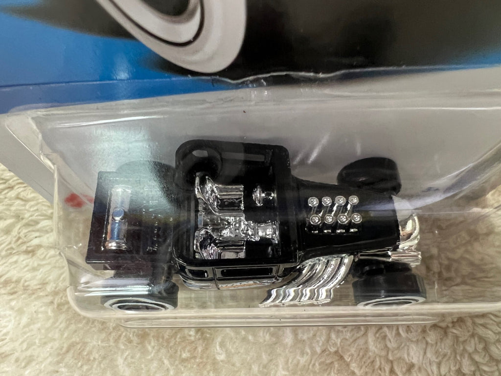 🇺🇸🇺🇸Hot Wheels Bone Shaker Car Black 60/250 Dream Garage HW19🇺🇸🇺🇸