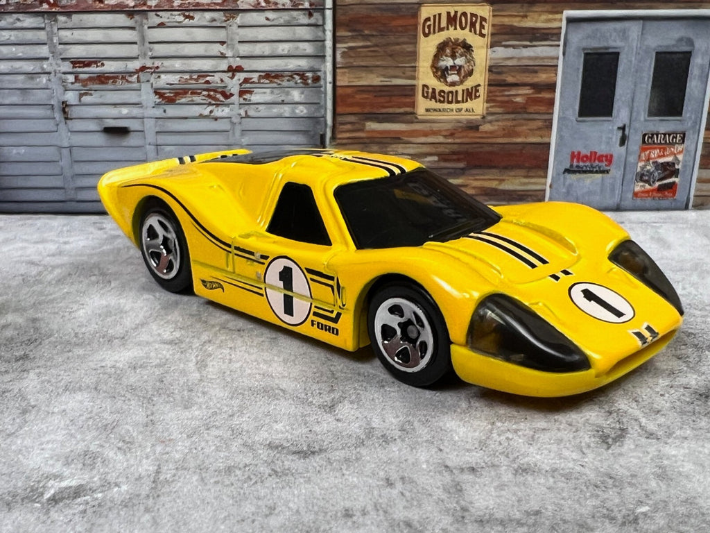 🔥🔥🔥Hot Wheels 1967 Ford GT40 Mk.IV Yellow C18🔥🔥🔥
