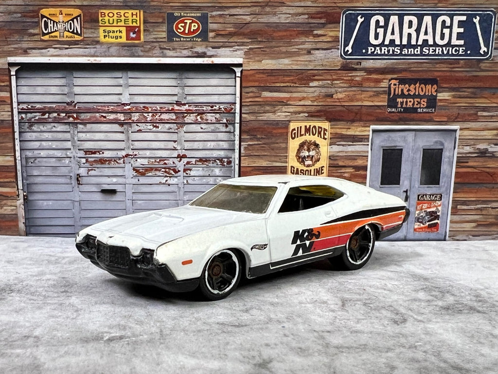 🔥🔥🔥Hot Wheels HW Showroom 72 Ford Gran Torino Sport K&N NEW 2013🔥🔥🔥