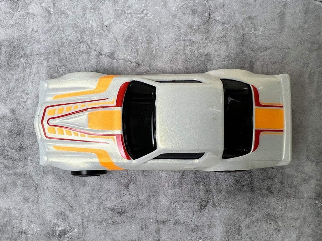🔥🔥🔥Hot Wheels The Hot Ones '78 Camaro Z28 White Chase🔥🔥🔥