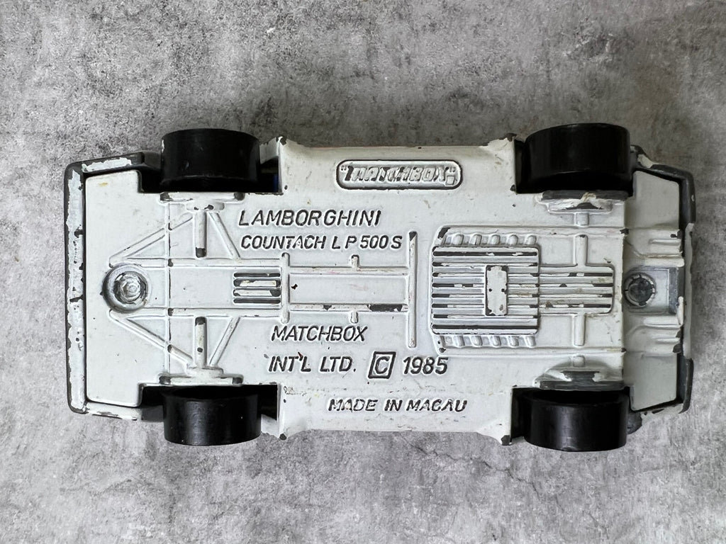 🇮🇹🇮🇹🇮🇹Matchbox 1985 Lamborghini Countach LP 500S Car White C3🇮🇹🇮🇹🇮🇹