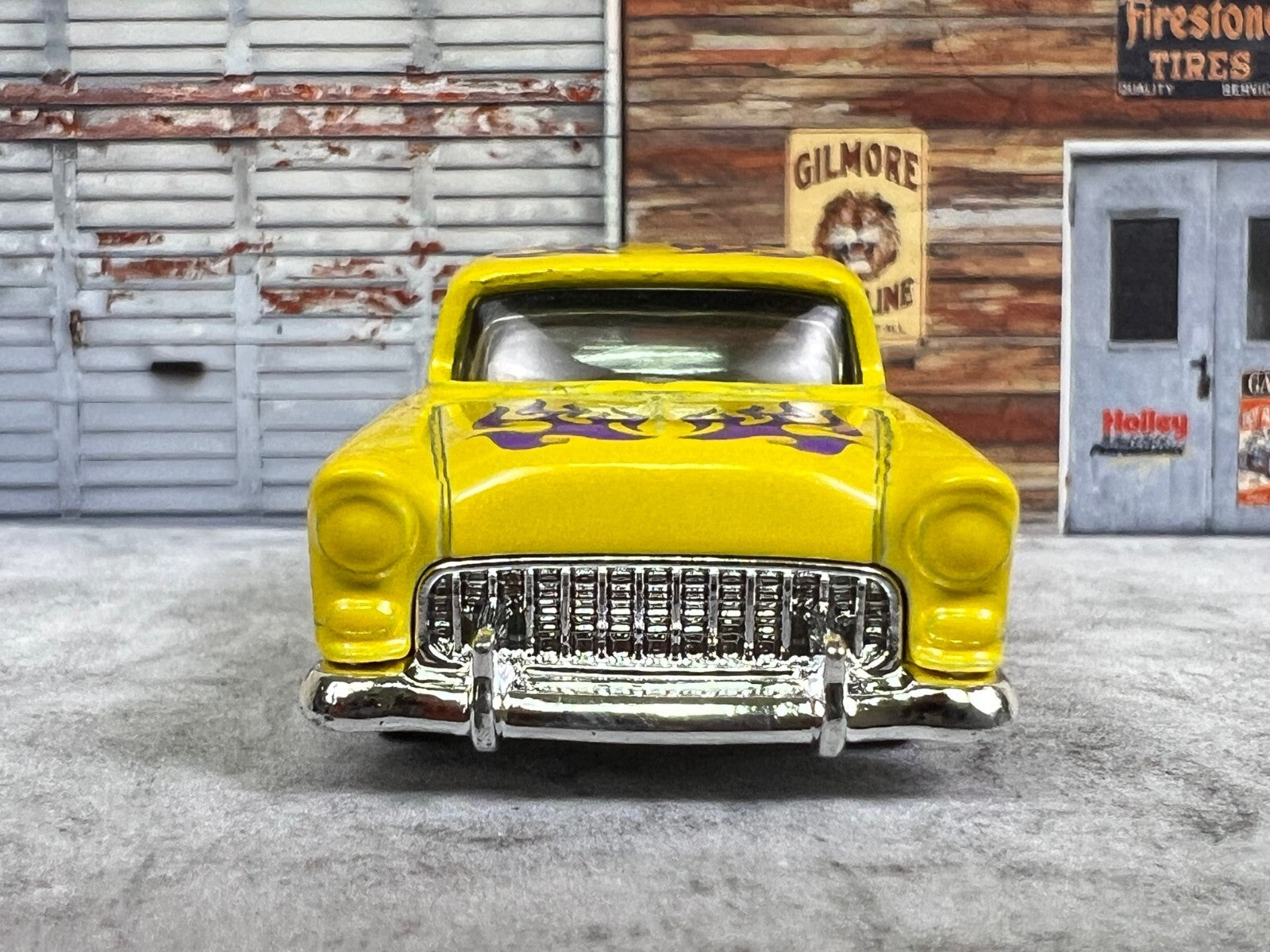 🔥🔥🔥Hot Wheels 2006 '55 Chevy Yellow Purple Flames C1🔥🔥🔥