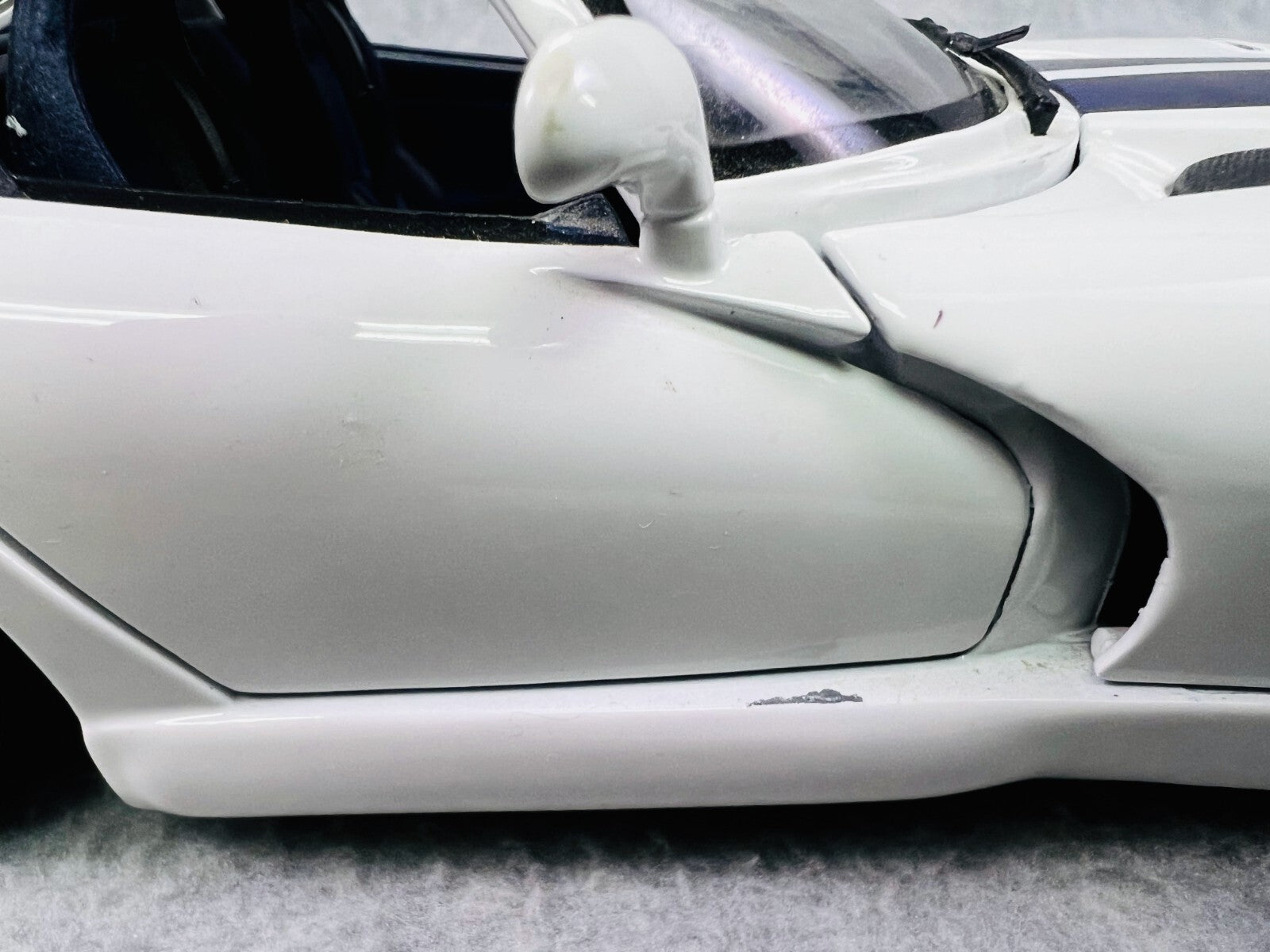 🏁🏁Maisto Dodge Viper GTS-R Special Edition White 1:18🏁🏁
