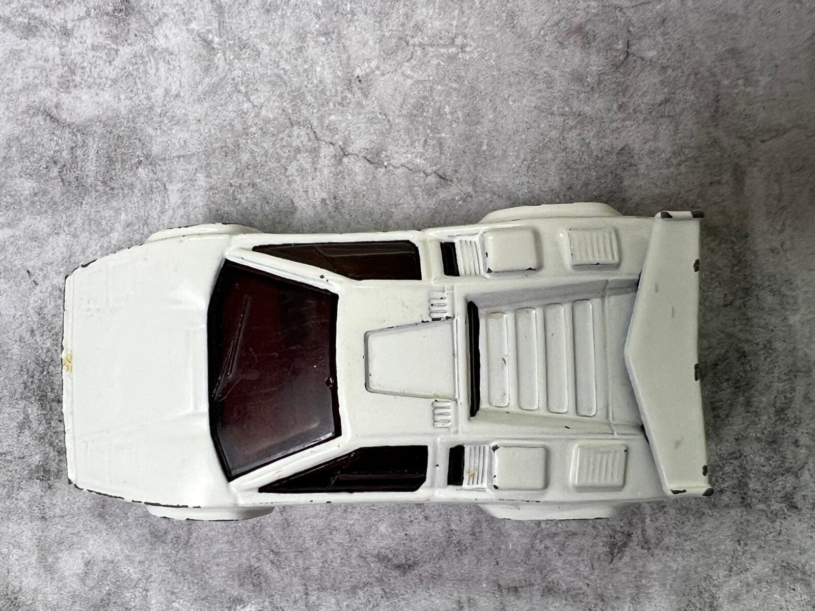 🇮🇹🇮🇹🇮🇹1987 Hot Wheels Lamborghini Countach LP500S White C12🇮🇹🇮🇹🇮🇹