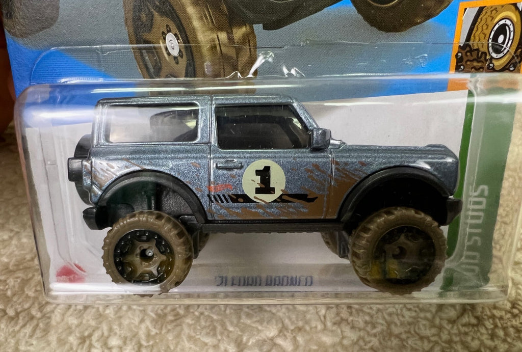 🔥🔥🔥🔥Hot Wheels '21 Ford Bronco 68/250 BLUE Mud Studs HW05🔥🔥🔥🔥