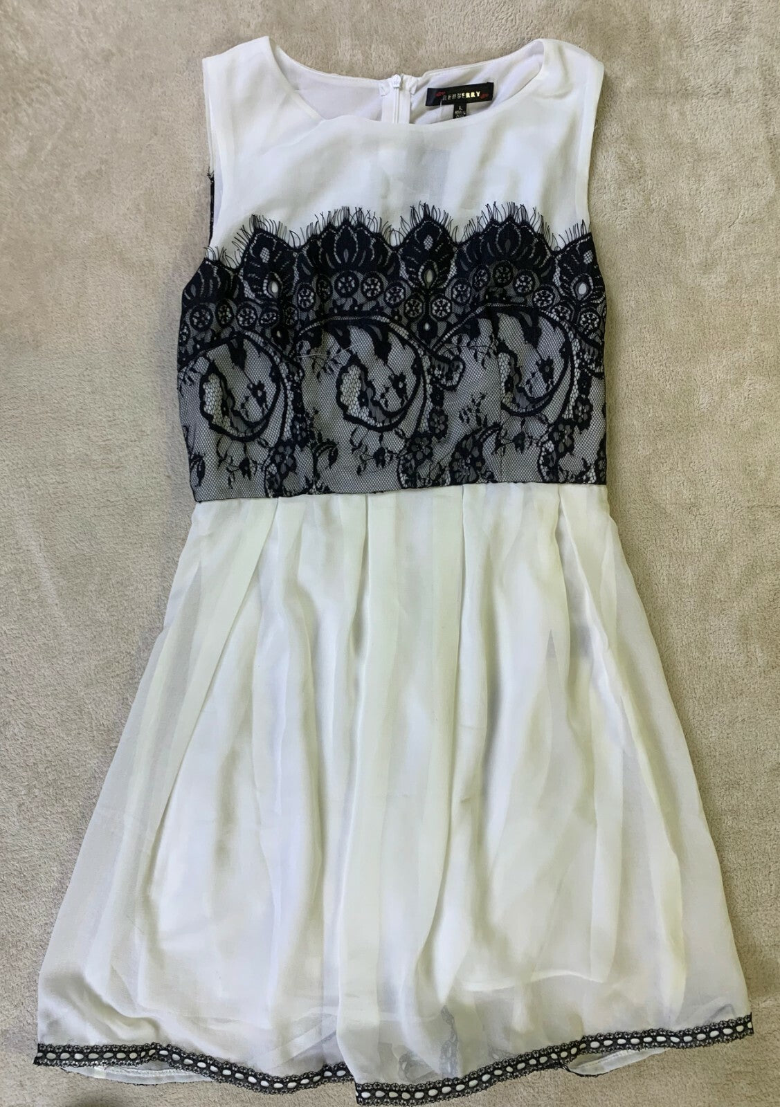 REDBERRY FASHIONS WOMENS DRESS SLEEVELESS WHITE/BLACK NEW WITH TAGS SIZE LARGE