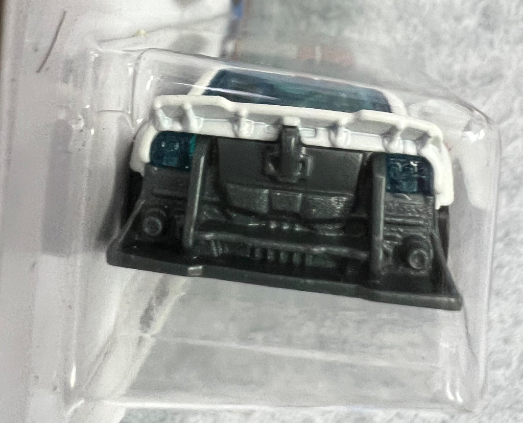 🇺🇸Hot Wheels  HW Race Team 2005 Ford Mustang WHITE FACTORY SEALED H25🇺🇸