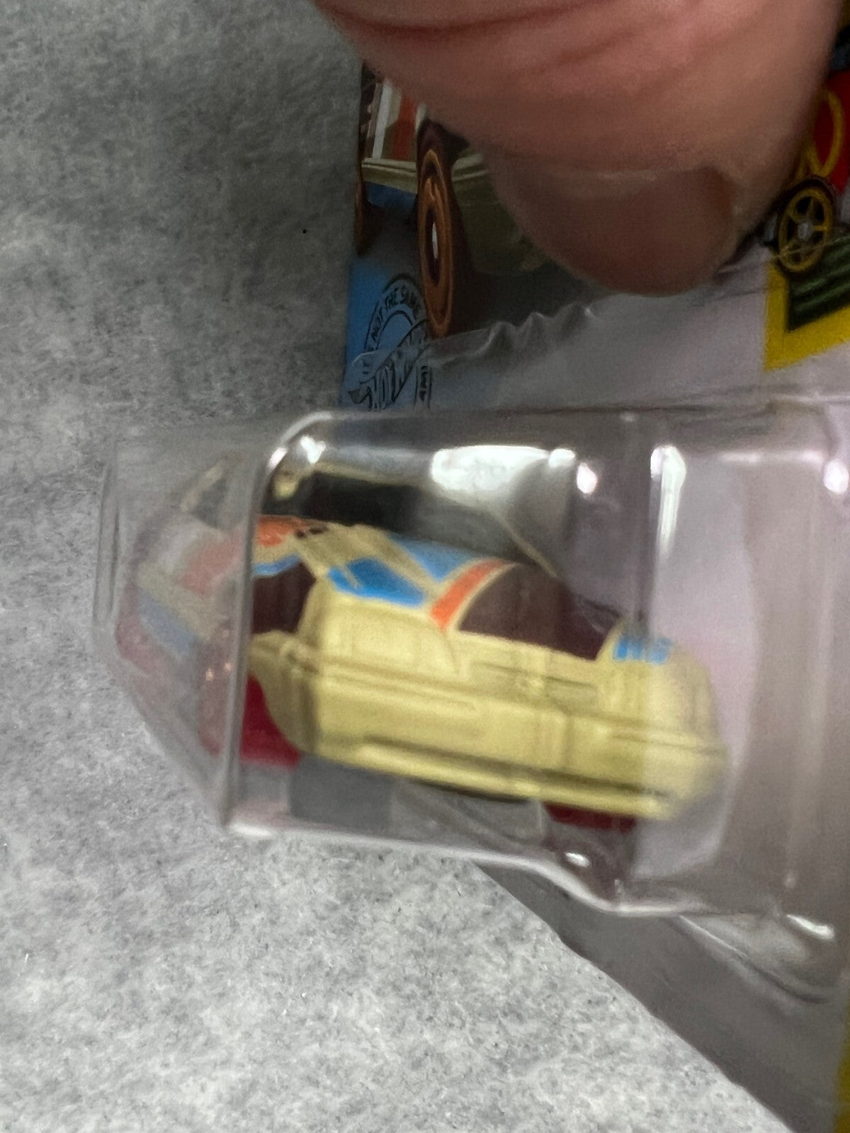 🐎🐎🐎Hot Wheels Hw Art Cars ‘92 Ford Mustang 90/250 Tan H24🐎🐎🐎