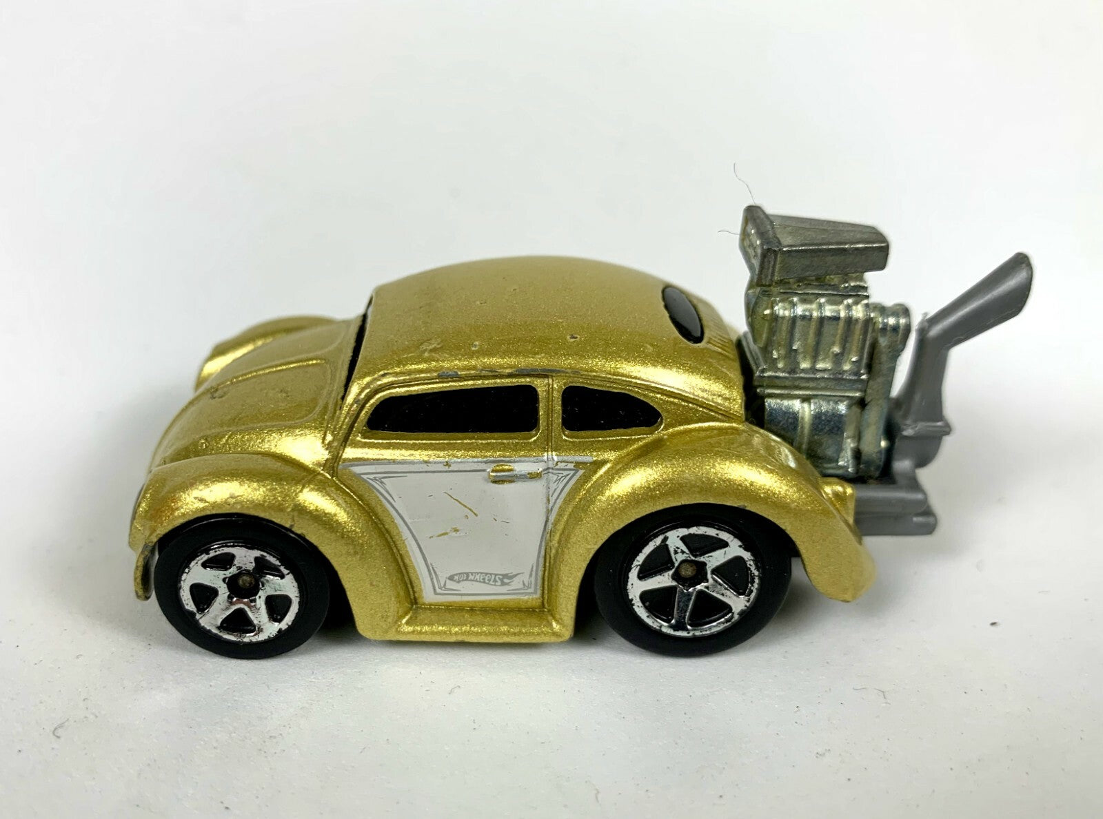 🔥🔥🔥🔥HOT WHEELS VHTF 2010 NEW MODELS SERIES TOONED VOLKSWAGEN BEETLE🔥🔥🔥🔥