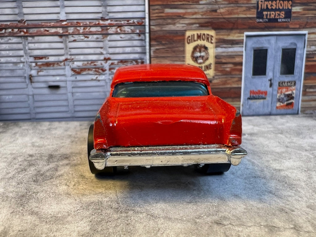 🇺🇸 Hot Wheels '57 Chevy Red Blackwalls 1957 Chevrolet Hong Kong  1976 C5🇺🇸
