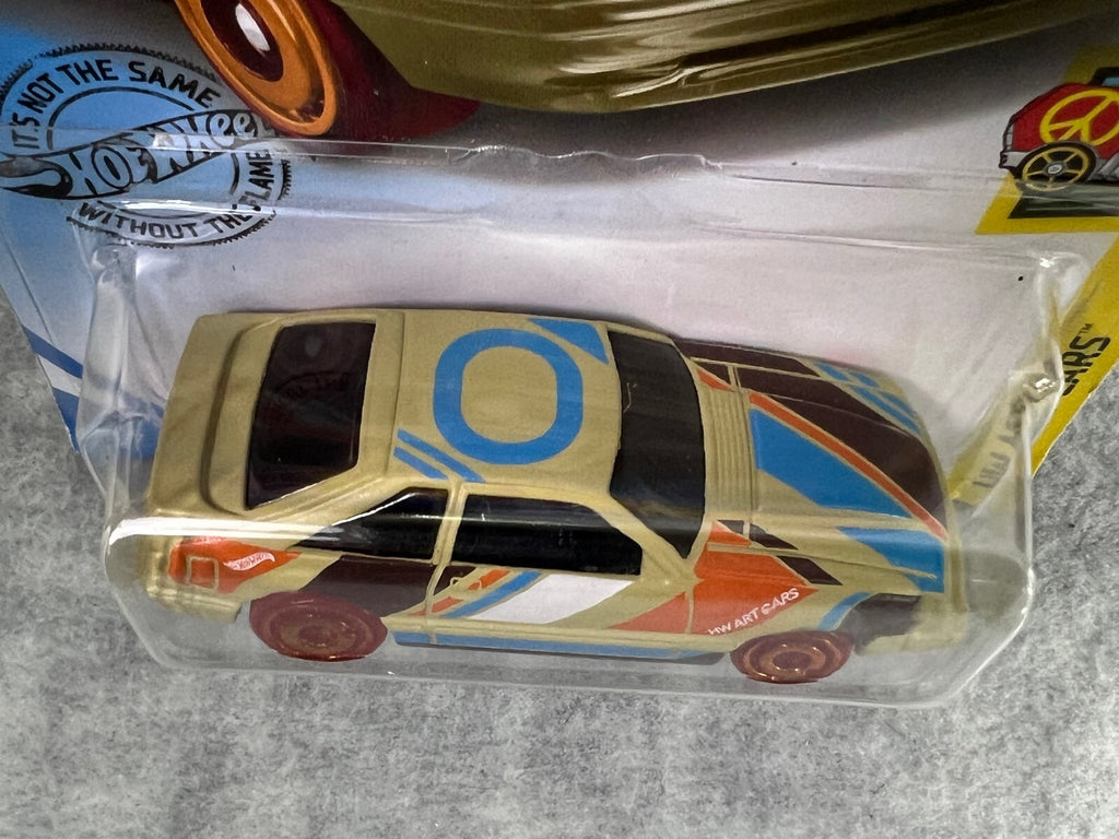🐎🐎🐎Hot Wheels Hw Art Cars ‘92 Ford Mustang 90/250 Tan H24🐎🐎🐎