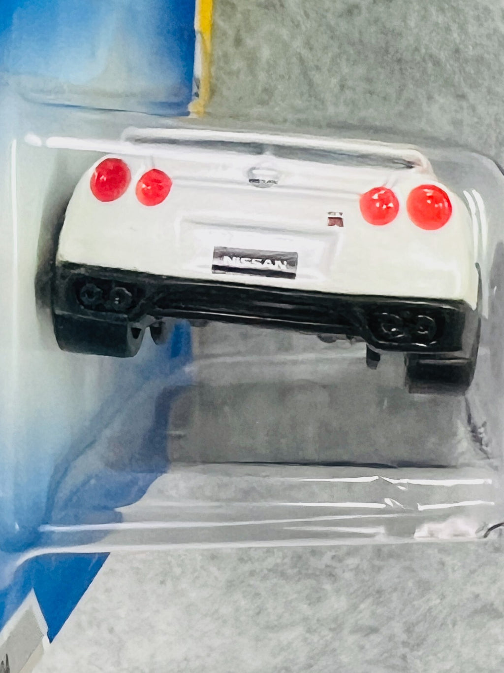 🎌🎌🎌Hot Wheels 2009 New Models 2009 Nissan GT-R in White H31🎌🎌🎌