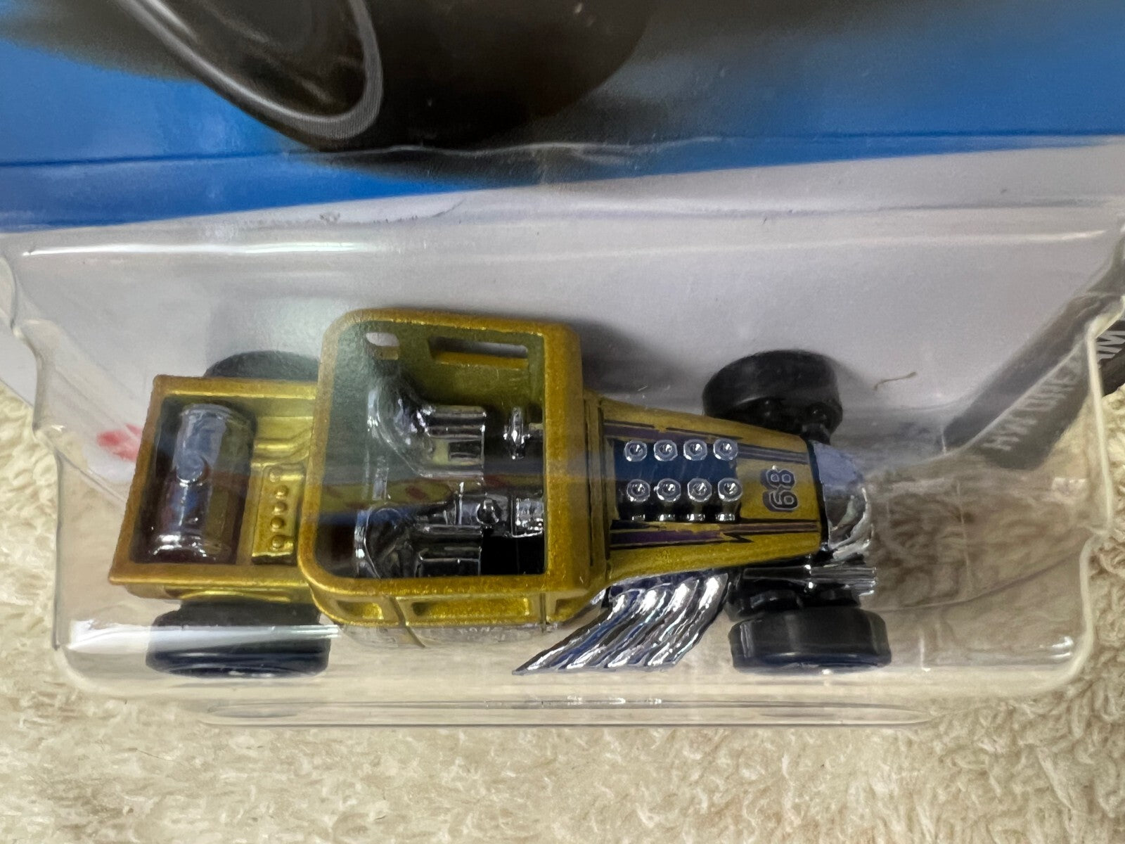 ☠️☠️☠️Hot Wheels HW DREAM GARAGE Bone Shaker 105/250 Gold HW19☠️☠️☠️