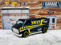 🔥🔥🔥Hot Wheels Super Van HW City SWAT  Unit 822 C16🔥🔥🔥