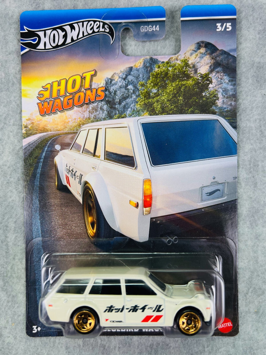 🎌🎌🎌Hot Wheels Hot Wagons 2024 Datsun Bluebird Wagon (510) H29🎌🎌🎌