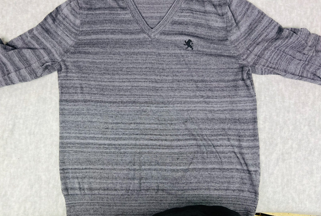 🔥🔥🔥Express Mens Grey Long Sleeve V-neck Sweater Size Large 🔥🔥🔥