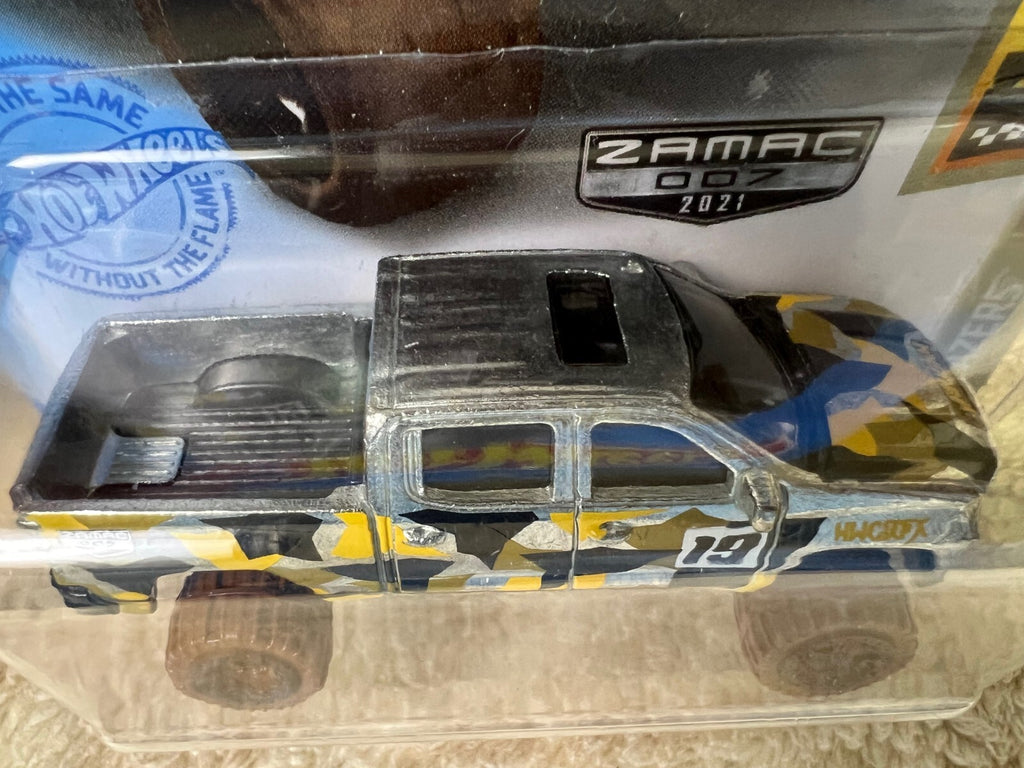 🔥Hot Wheels Walmart Exclusive ZAMAC '19 Chevy Silverado Trail Boss LT HW05🔥