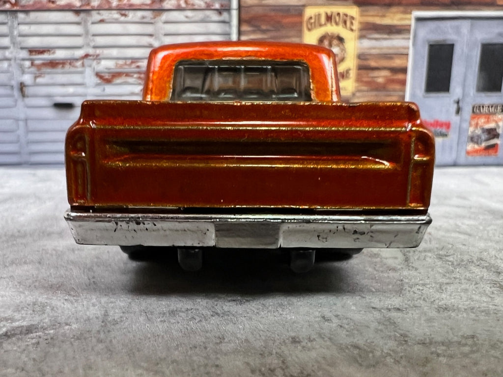 🇺🇸🇺🇸🇺🇸 Hot Wheels 67 Chevy C10 Orange HW Flames C14🇺🇸🇺🇸🇺🇸