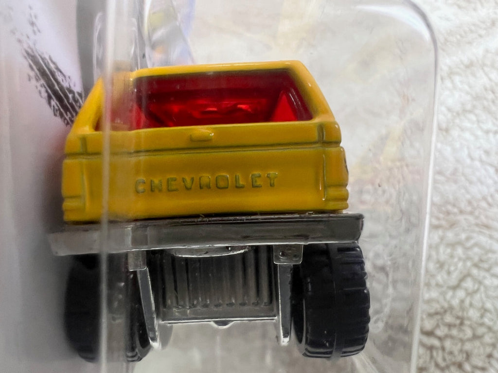 🇺🇸🇺🇸Hot Wheels HW Rescue Chevy Blazer 4x4 Yellow Fire Rescue HW18🇺🇸🇺🇸