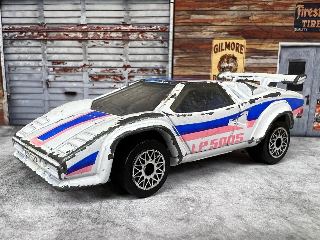 🇮🇹🇮🇹🇮🇹Matchbox 1985 Lamborghini Countach LP 500S Car White C3🇮🇹🇮🇹🇮🇹