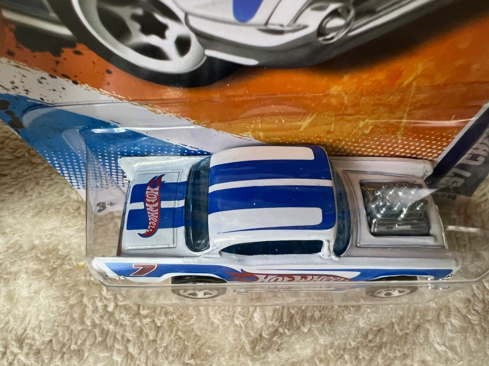 🇺🇸🇺🇸Hot Wheels HW Racing 10/10 ‘57 Chevy Bel Air 160/244 White HW18🇺🇸🇺🇸